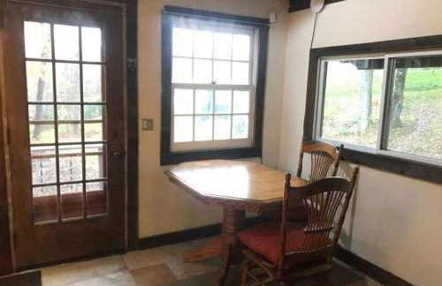 The Creek Cabin at Sky Hollow - Foto 6