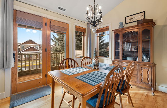 The Three Sisters Walk to Downtown Sisters - Foto 24