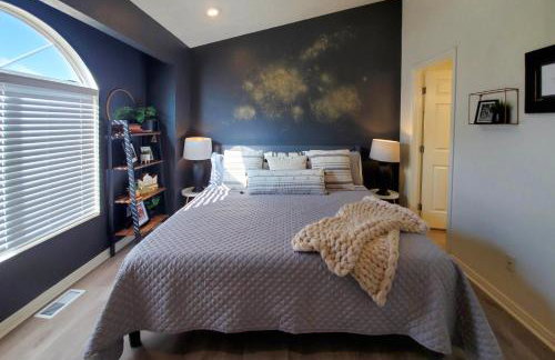 Deck and Mountain Views Cedar City Family Home! - Foto 7