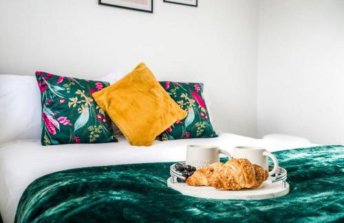 Free parking, Private Garden and Netflix, Charming Elegant 2 bedroom House Nottingham - Photo 36