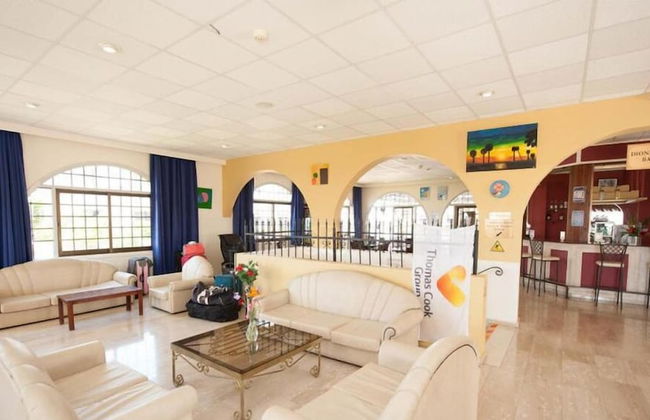 Cosmelenia Hotel Apartments - Foto 19