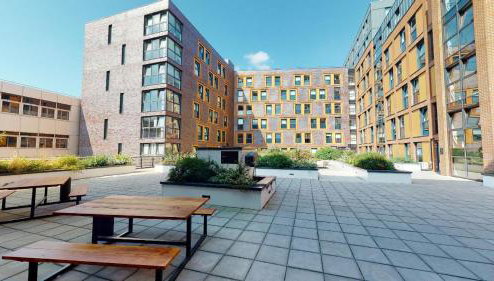 For Students Only - Haywood House in London - Photo 1