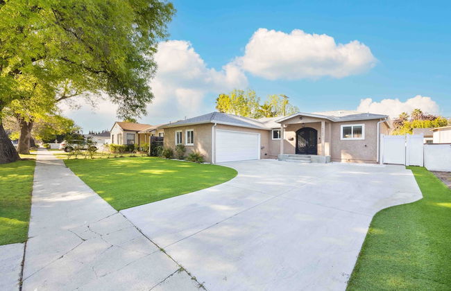 Martha by Avantstay Brand New LA Valley Home - Foto 29