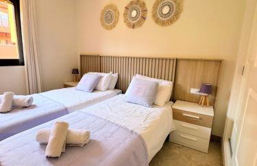 Sea View Penthouse Apartment with Hot Tub - Casa Bella Vista, Buenas Noches , Estepona - Foto 31