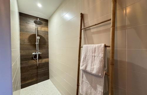 Arnage Corner Lodge - Circuit 24h du Mans - Photo 21