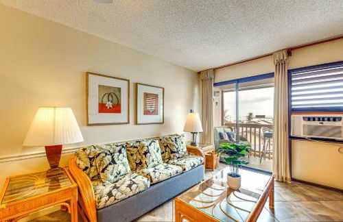 Walk to Nawiliwili Harbor Condo with Saltwater Pool - Foto 4