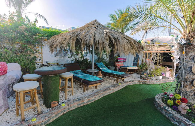 Villa With Pool BBQ Grill Garden Beduintent Sunbeds Jacuzzi - Foto 26