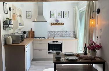 3-4 Cottages Entire Site Private Pool for Relaxing Holidays & Special Occasions near Aubeterre - Foto 35