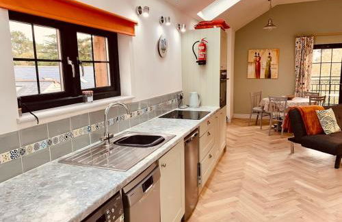 Bream Loft, dog friendly, wood burner, walking distance to beach - Foto 5