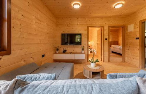 Stunning Home In Licko Petrovo Selo With Wifi - Foto 20