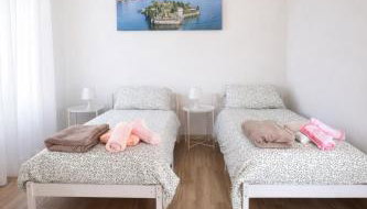 Apartment Cà Dai Noni - Family & Pet Friendly - Terrace - Near Lake Maggiore - Photo 5, towels