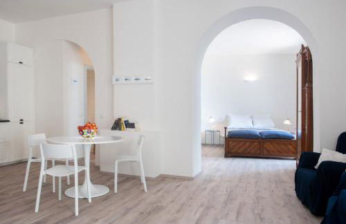 Waterfront Studio - Photo 13