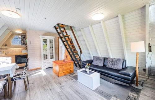 Ivory- Nurdachhaus direkt im Wald, Haustier- und Familienfreundlich - Foto 8