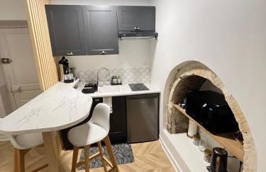 Le Studio Haslay SERAUCOURT en plein cœur de ville de BOURGES - Charme de l ancien et confort contemporain - Foto 5