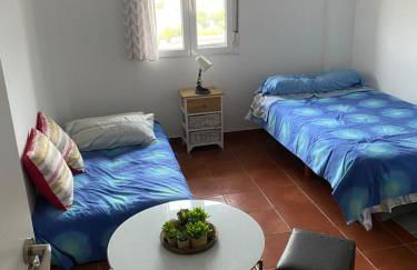 Habitación luminosa en piso compartido - Foto 2