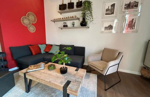 CBMC - Couldn't Be More Central - Foto 8