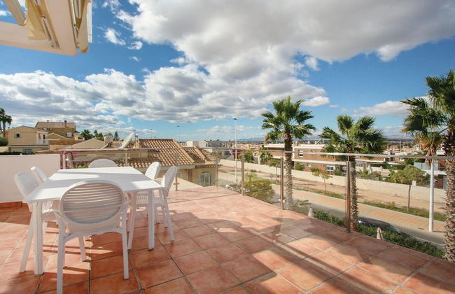 3-bed Villa Sleeps 8 With Private Pool - Foto 23