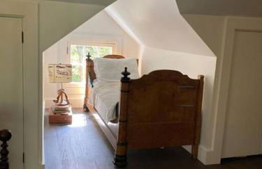 Historic Farmhouse by Nature Preserve - Foto 6