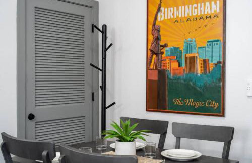 Birmingham Luxury Apt, near everything - Photo 32