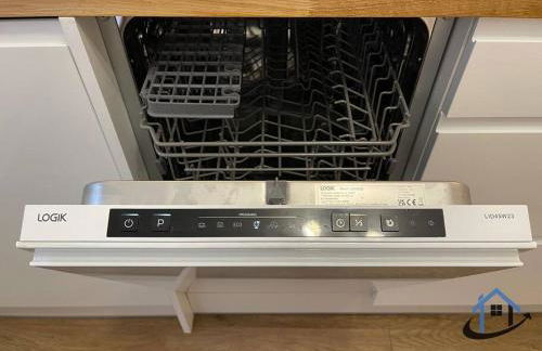 Petham Cottage Stanwick 2 bed sleeps 6 - Photo 27