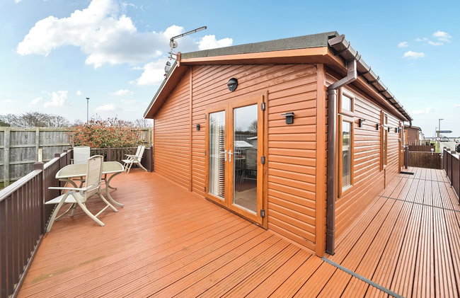 2 Bed Cabin - Sleeps 4 - Pets - 5 min to Beach - Foto 2