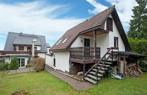 Einladende Ferienwohnung mit Außenpool - Foto 2