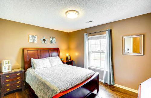 Browns Summit Vacation Rental with Fire Pit! - Photo 18