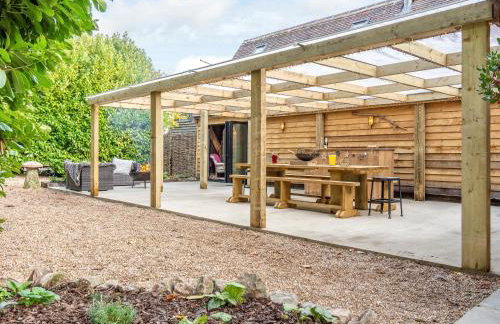 Old Shires Barn - Photo 37