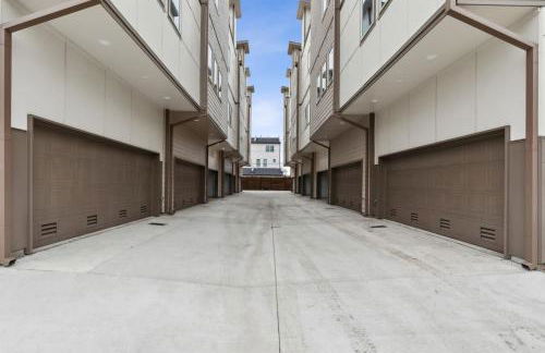 The Coral 2BD TownHouse 7ST Walkable - Foto 38