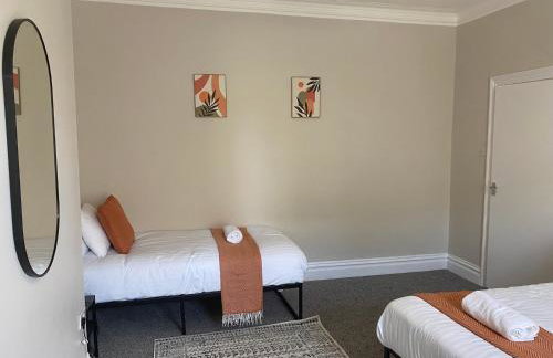 Curzon - 2bdrm 5beds sleeps5 ideal 4 contractors - Foto 13