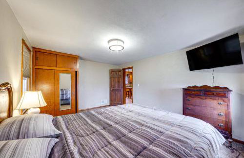 Charming Tonica Farmhouse with Private Yard! - Foto 10