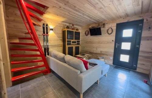 Le Refuge perché du saut de la bourrique, SPA, terrain clôturé, bordure de forêt - Foto 2