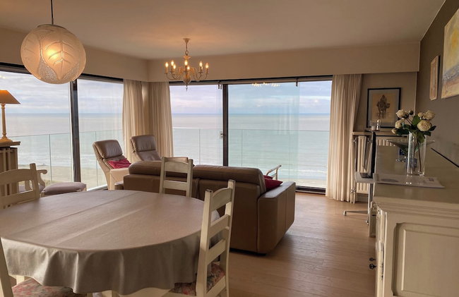 Apartment in Nieuwpoort Near Sandy Beaches - Photo 17