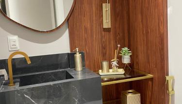 Apart de luxo 3 suites 2 vagas de garagem e quadra do mar - Foto 2