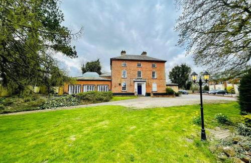 Lydney House Hotel Swaffham Sleeps 22 - Foto 1