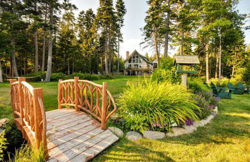 Waterfront Prospect Harbor Cottage Yard, Fire Pit - Foto 9