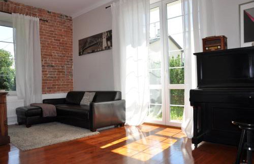 BE WELL 3-Rooms Apartment with Parking and Garden - Foto 8