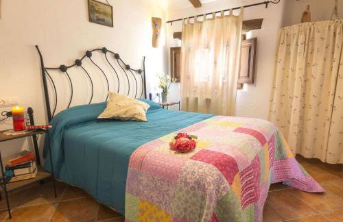 Holiday Home in Laroya With Pool & BBQ - Foto 24