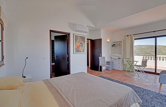 Villa Eiras Altas Grande by Portucasa - Foto 8