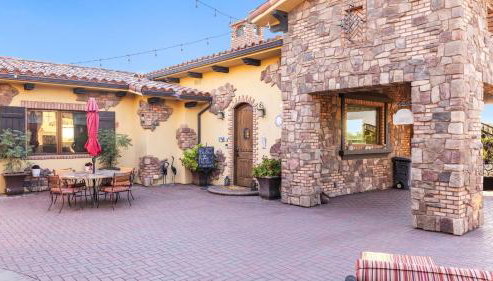 Soaking Tub Vineyard Views Wine Trail Access The Casita at Vines Estate by AvantStay - Foto 5, Other