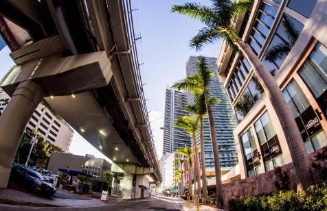Spacious and bright in the heart of Brickell - Foto 44