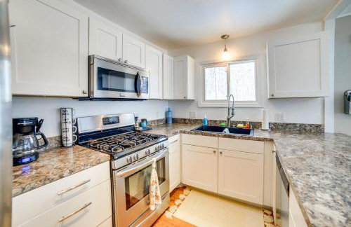 Manistique Lake Retreat with Dock! - Foto 2