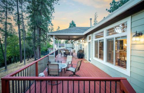 Cozy foothills home - Photo 54