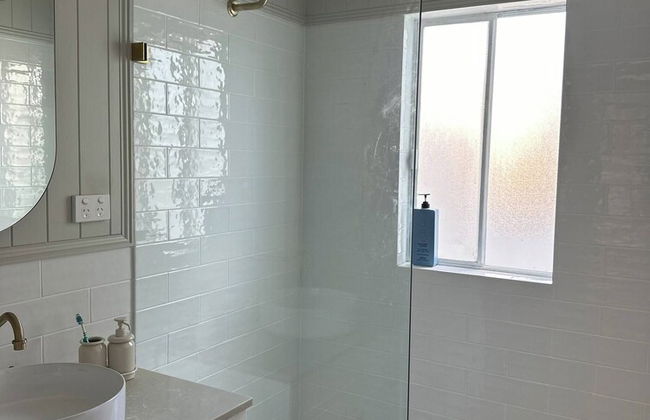 Dreamy Lake Retreat & Sunsets - Photo 20