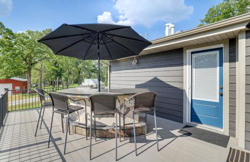 Outdoor Kitchen and Hot Tub Table Rock Lake House - Foto 21