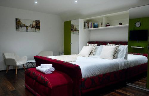 6BR House with Butler, Sauna & Hot Tub in Glasgow - Foto 43