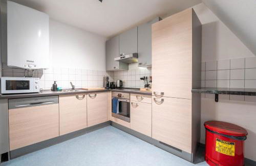 Loft mit Balkon im Historischen Altbau am Marktplatz - 75qm, DisneyPlus, 300mbs Internet - Foto 12