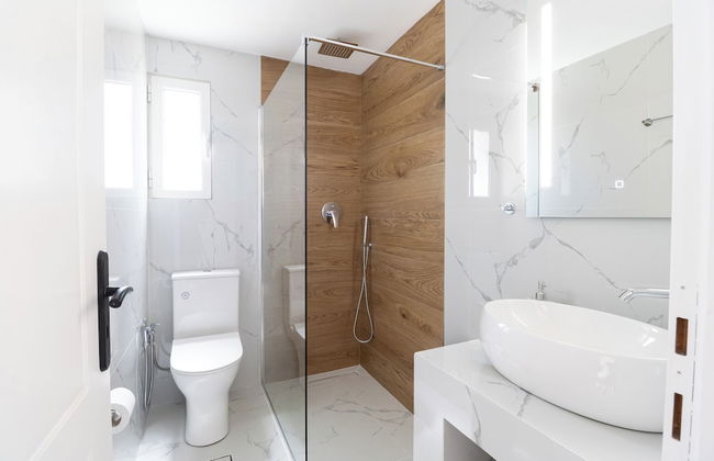 Your Destination - Foto 52