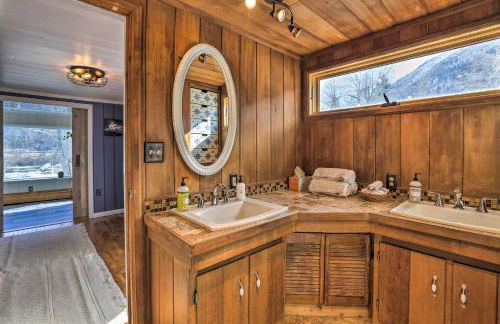 Lake Cabin with King Bed, Foodie Kitchen, and Views - Foto 21