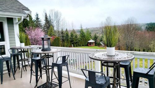 Mountain View Estate Forest Hot Tub Full Arcade - Photo 2
